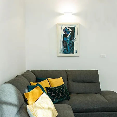 Eltz By Aula * Split