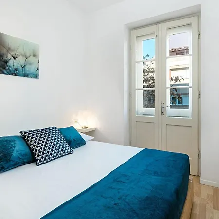 Eltz By Aula Apartment